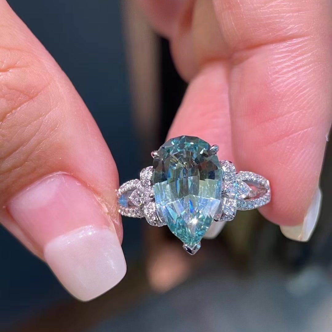 14k Gold 3.16 Ctw Natural Aquamarine & Diamond Ring - 2