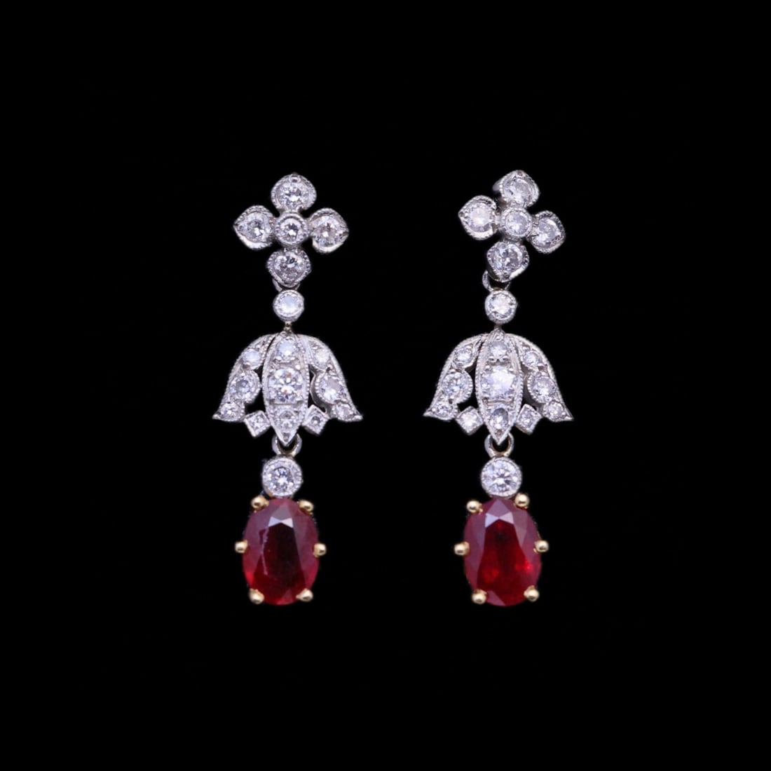 14k Gold 1.6 Ct Natural Ruby & Diamond Earrings: Ref:230936024 // gold content:14k gold // main gemstone:ruby // shape:oval // carat weight:1. 6ct // color:pigeonblood red // treatment:natural // // adjacent gemstone 2 : diamond // shape:round // cl
