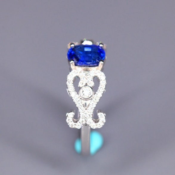 14k Gold 1.34 Ctw Vivid Blue Natural Sapphire & Diamond Ring - 2
