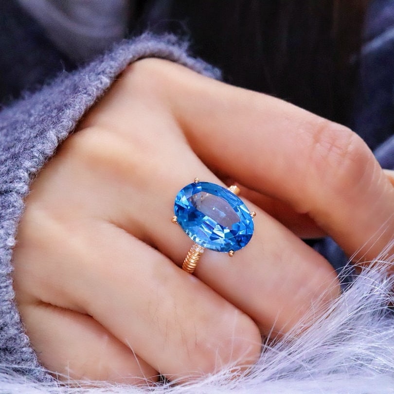 14k Gold 6.58 Ctw Natural Topaz & Diamond Ring - 6