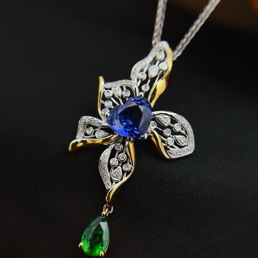 14k Gold 2.00 Ct Natural Sapphire & Diamond Pendant( Without Chain ) - 4