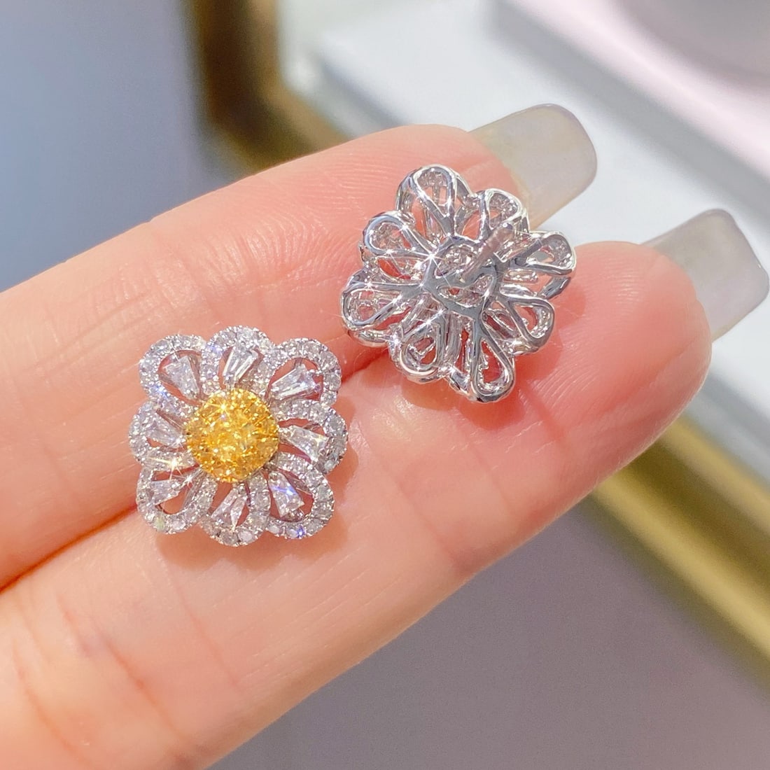 14k Gold 1.37 Ctw Natural Yellow Diamond & Diamond Earrings - 2