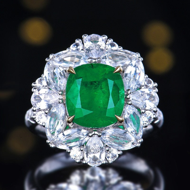 14k Gold 6.60 Ctw Vivid Green Natural Emerald & Sapphire Ring/pendant( Without Chain ): Ref:230936131 // gold content:14k gold // ring size:7. 25us // // main gemstone:emerald // shape:cushion // carat weight:3. 11ct // color:vivid green // treatment:natural // // adjacent gemstone 2