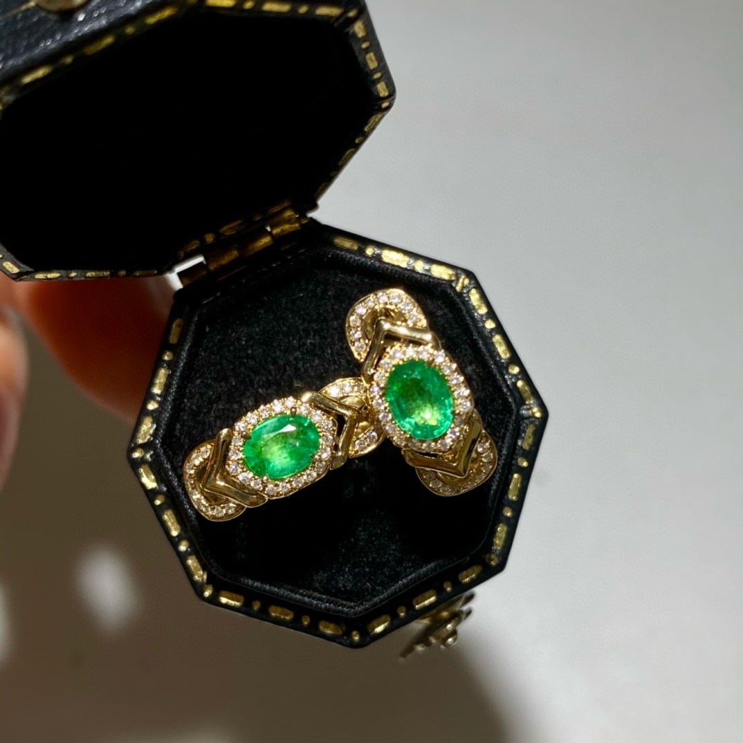 14k Gold 0.52 Ct Vivid Green Natural Emerald & Diamond Earrings - 6