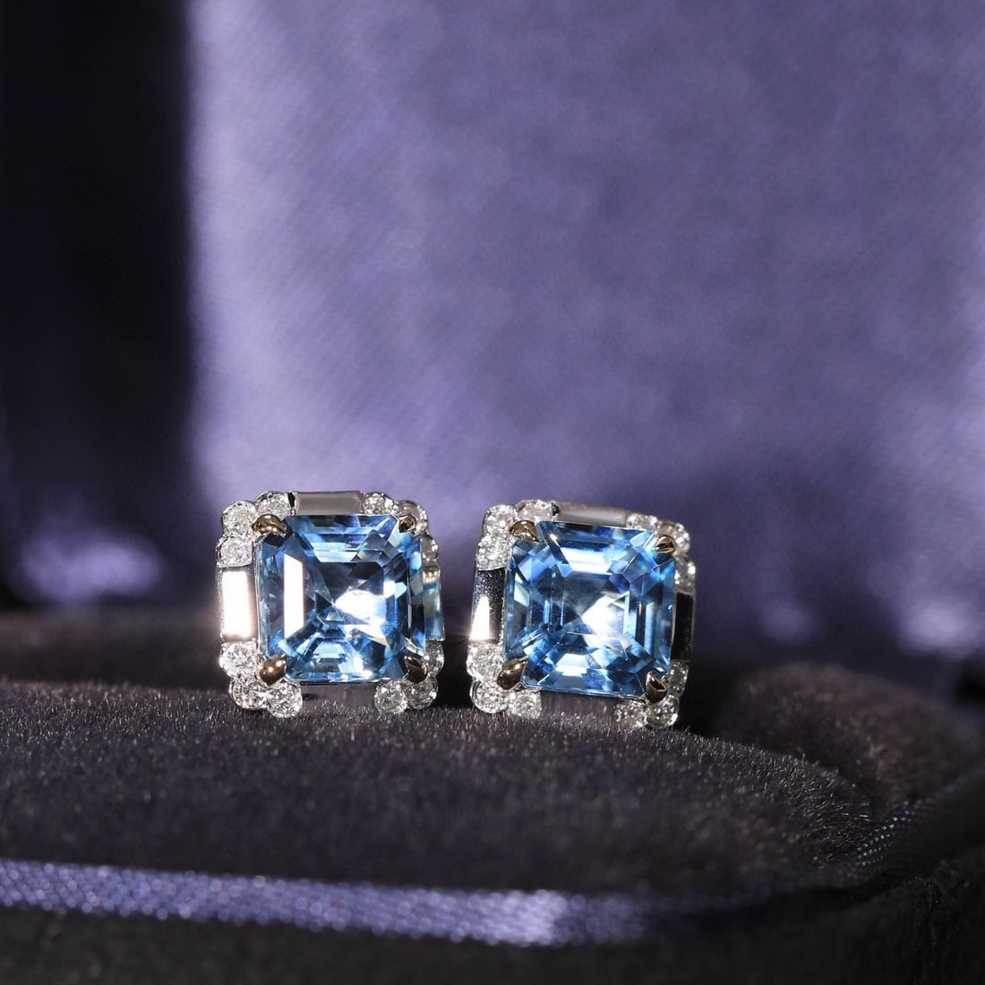 14k Gold 2.14 Ct Natural Aquamarine & Diamond Earrings - 6