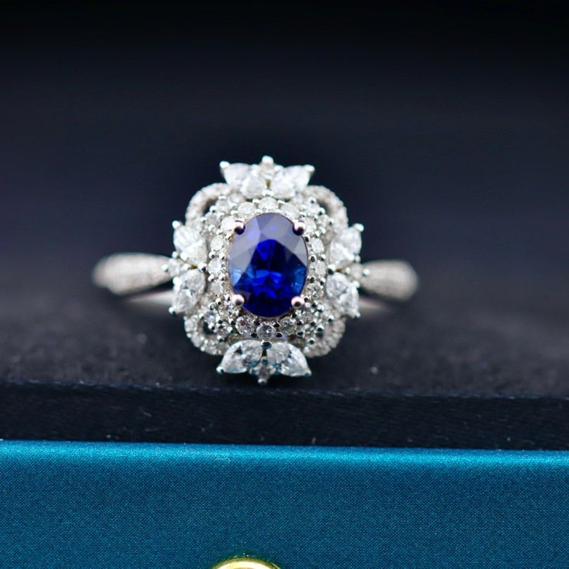 14k Gold 1.83 Ctw Natural Sapphire & Diamond Ring - 4