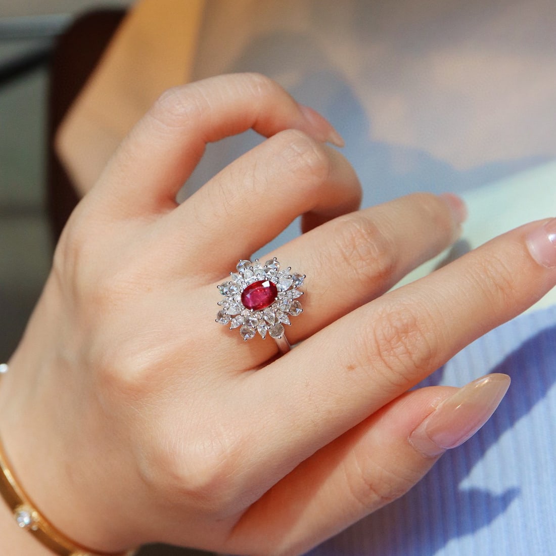 14k Gold 2.19 Ctw Natural Ruby & Diamond Ring - 5