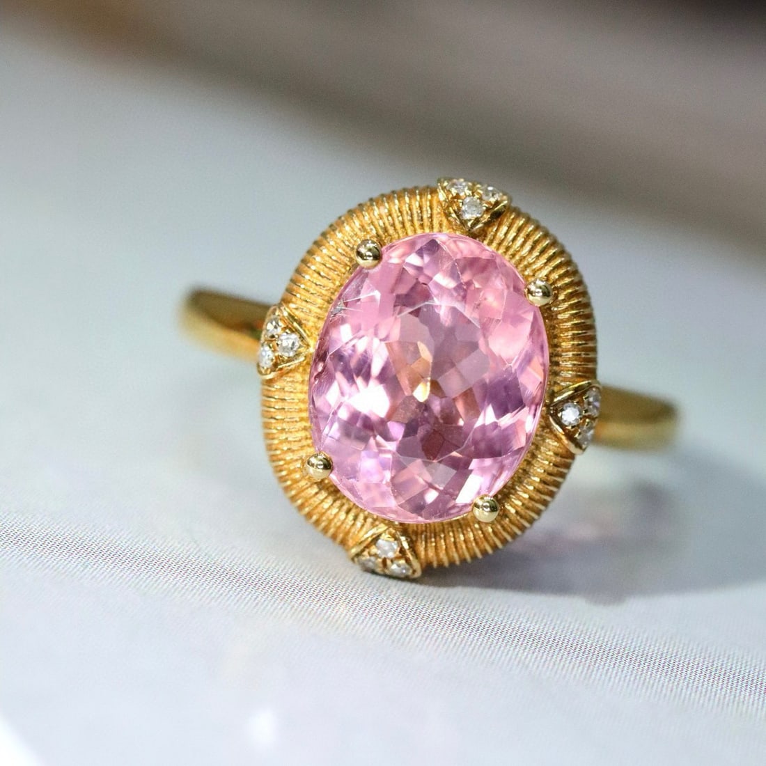 14k Gold 2.46 Ctw Natural Tourmaline & Diamond Ring - 4