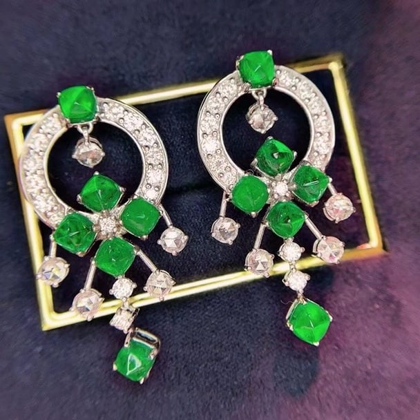 14k Gold 4.02 Ct Vivid Green Natural Emerald & Diamond Earrings - 5