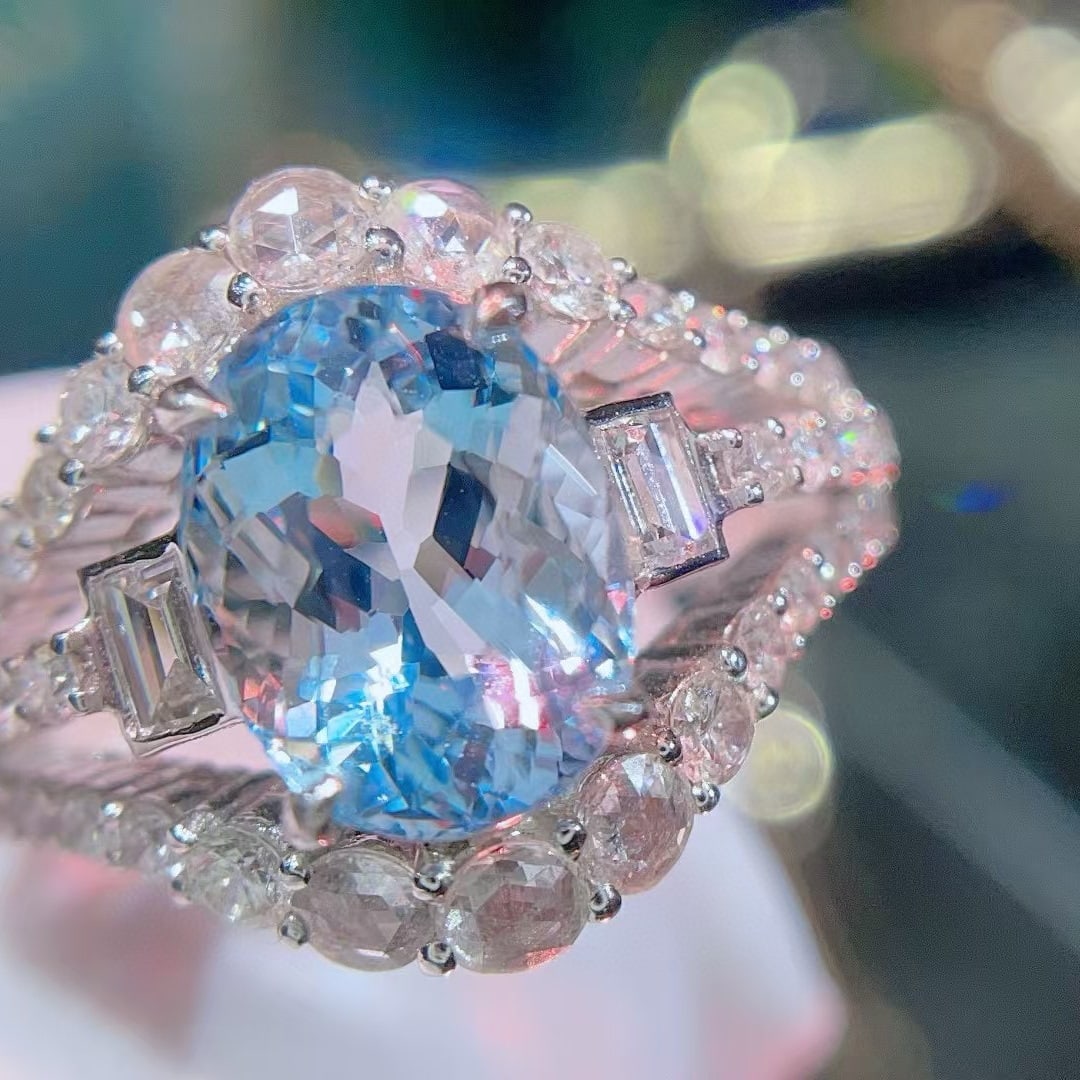 14k Gold 2.64 Ct Natural Aquamarine & Diamond Ring - 2