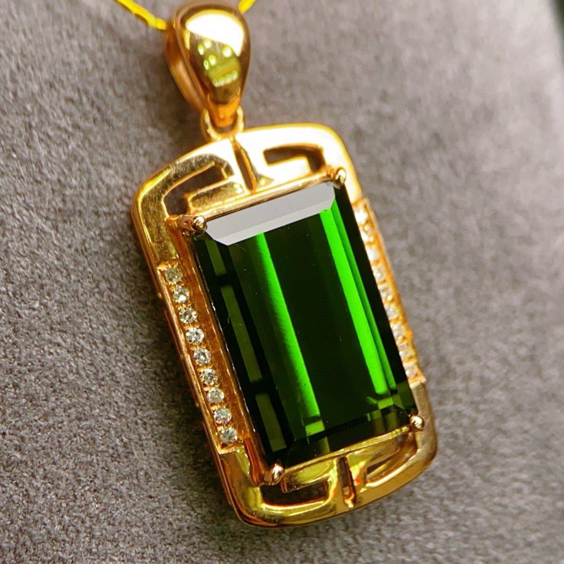 14k Gold 4.58 Ctw Natural Tourmaline & Diamond Pendant( Without Chain ) - 3