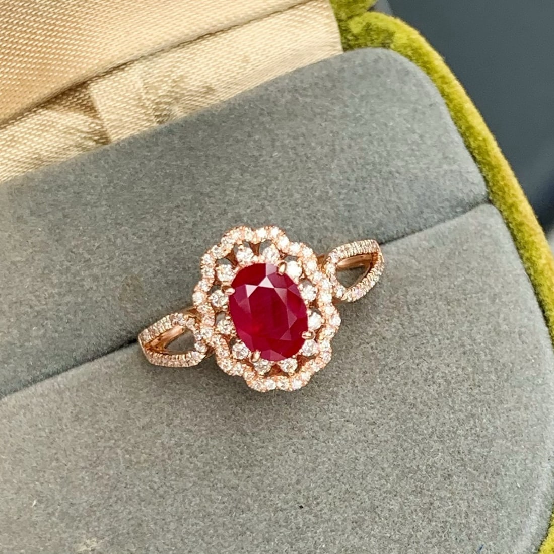 14k Gold 1.51 Ctw Natural Ruby & Diamond Ring - 2