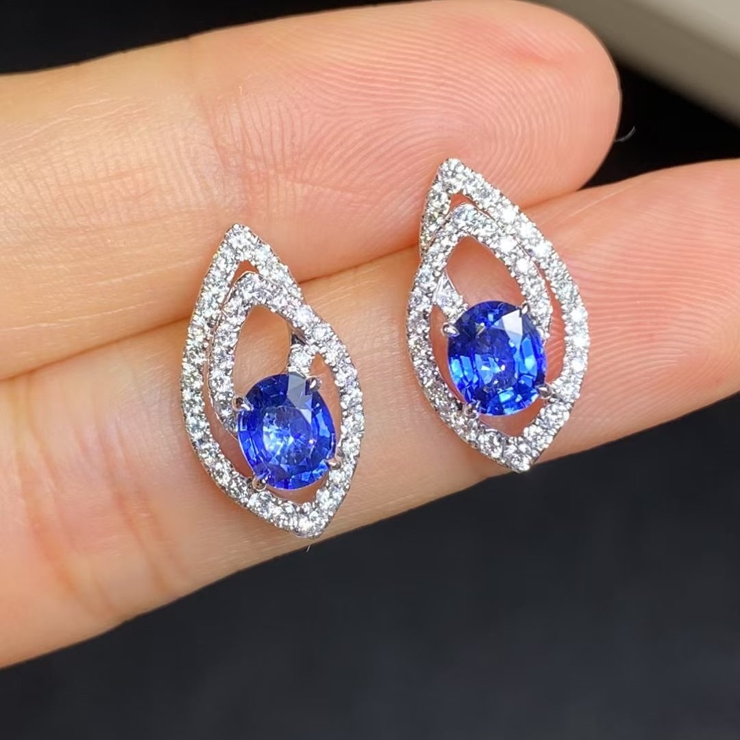 14k Gold 1.6 Ct Natural Sapphire & Diamond Earrings - 4