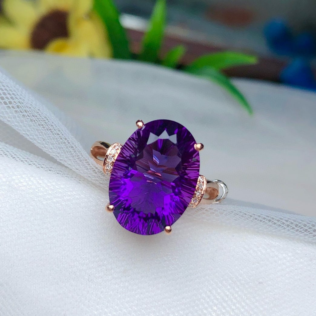 14k Gold 6.15 Ct Natural Amethyst & Diamond Ring - 2