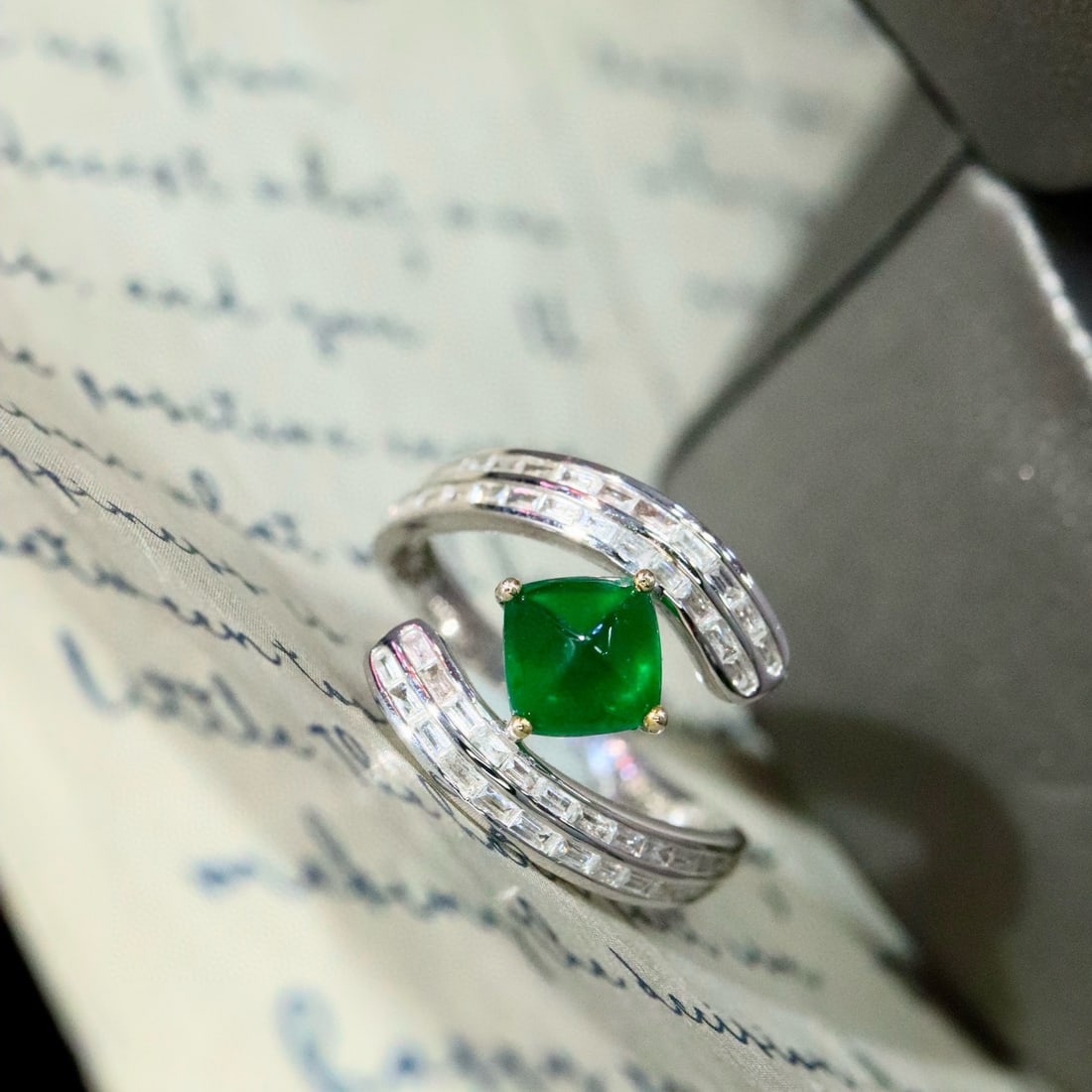 14k Gold 1.41 Ctw Vivid Green Natural Emerald & Diamond Ring - 5