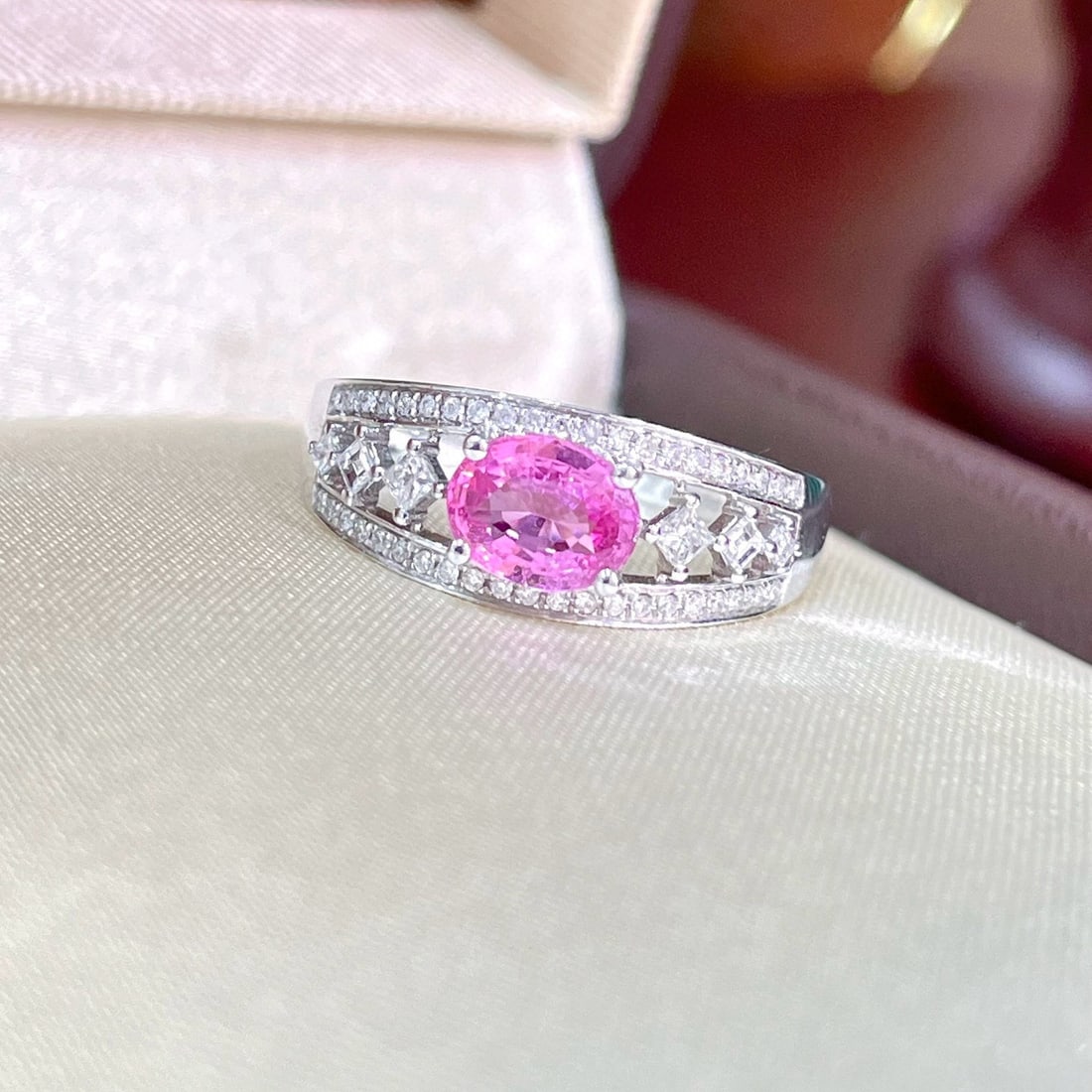 14k Gold 1.22 Ctw Natural Padparadscha Sapphire & Diamond Ring - 2