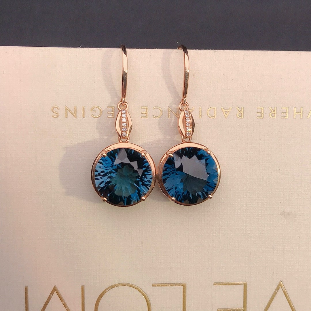 14k Gold 11.23 Ctw Natural Topaz & Diamond Earrings: Ref:230936247 // gold content:14k gold // main gemstone:topaz // shape:round // carat weight:11. 2ct // color:london blue // treatment:natural // cut grade:g // // adjacent gemstone 2 : diamond // num