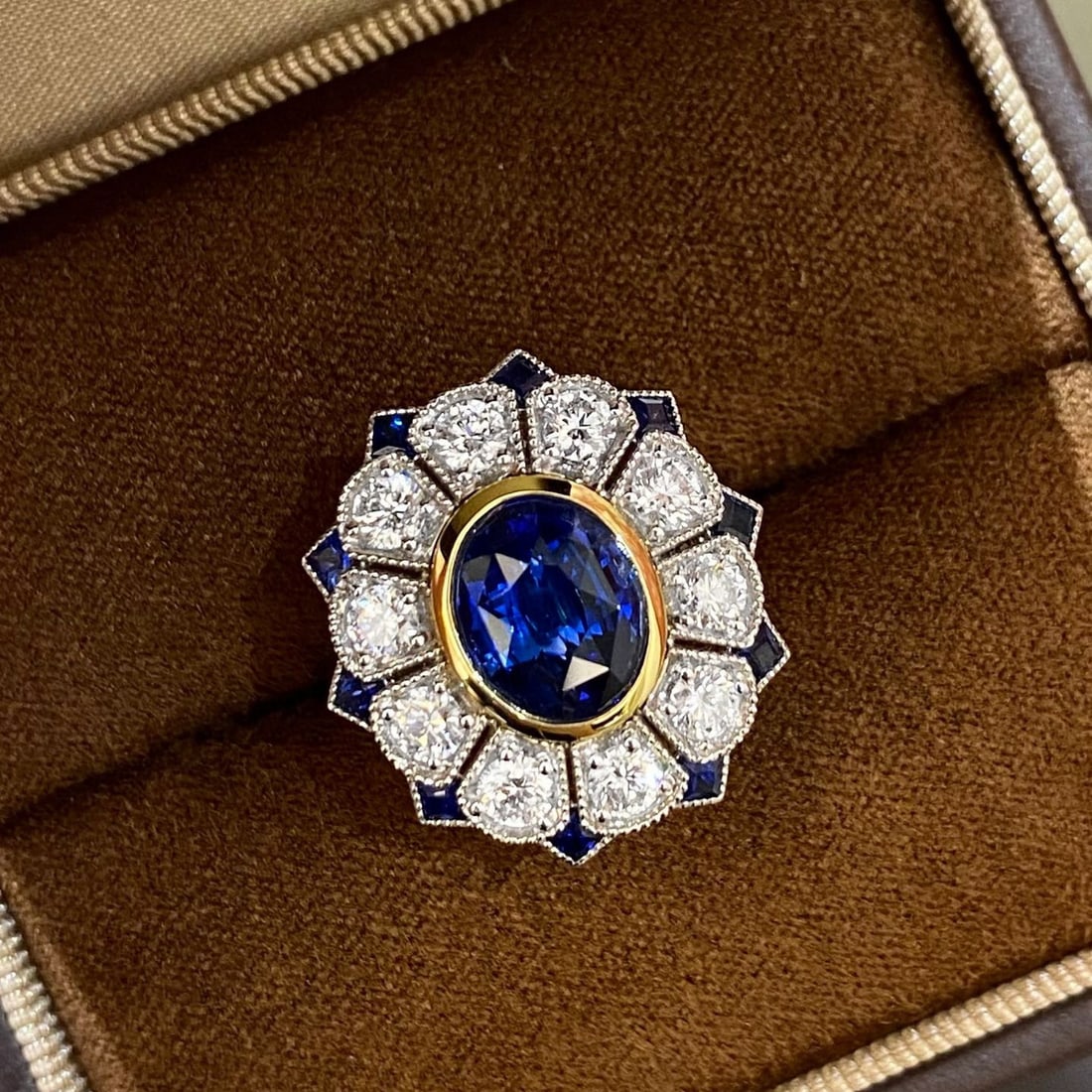 14k Gold 3.87 Ctw Natural Sapphire & Diamond Ring - 2