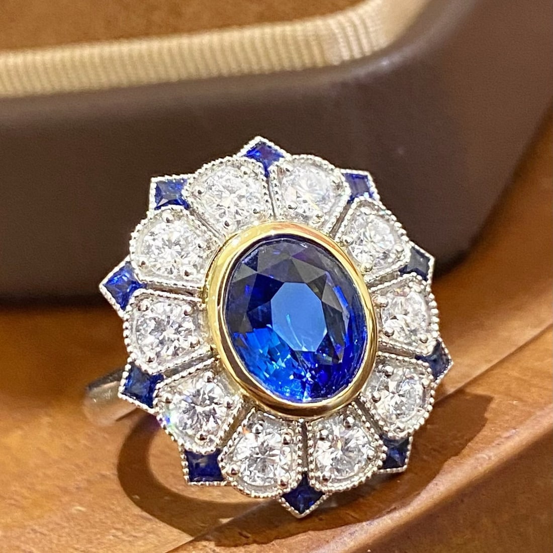 14k Gold 3.87 Ctw Natural Sapphire & Diamond Ring - 4