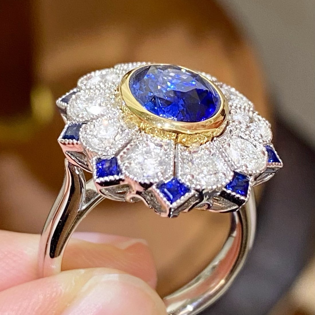 14k Gold 3.87 Ctw Natural Sapphire & Diamond Ring - 5