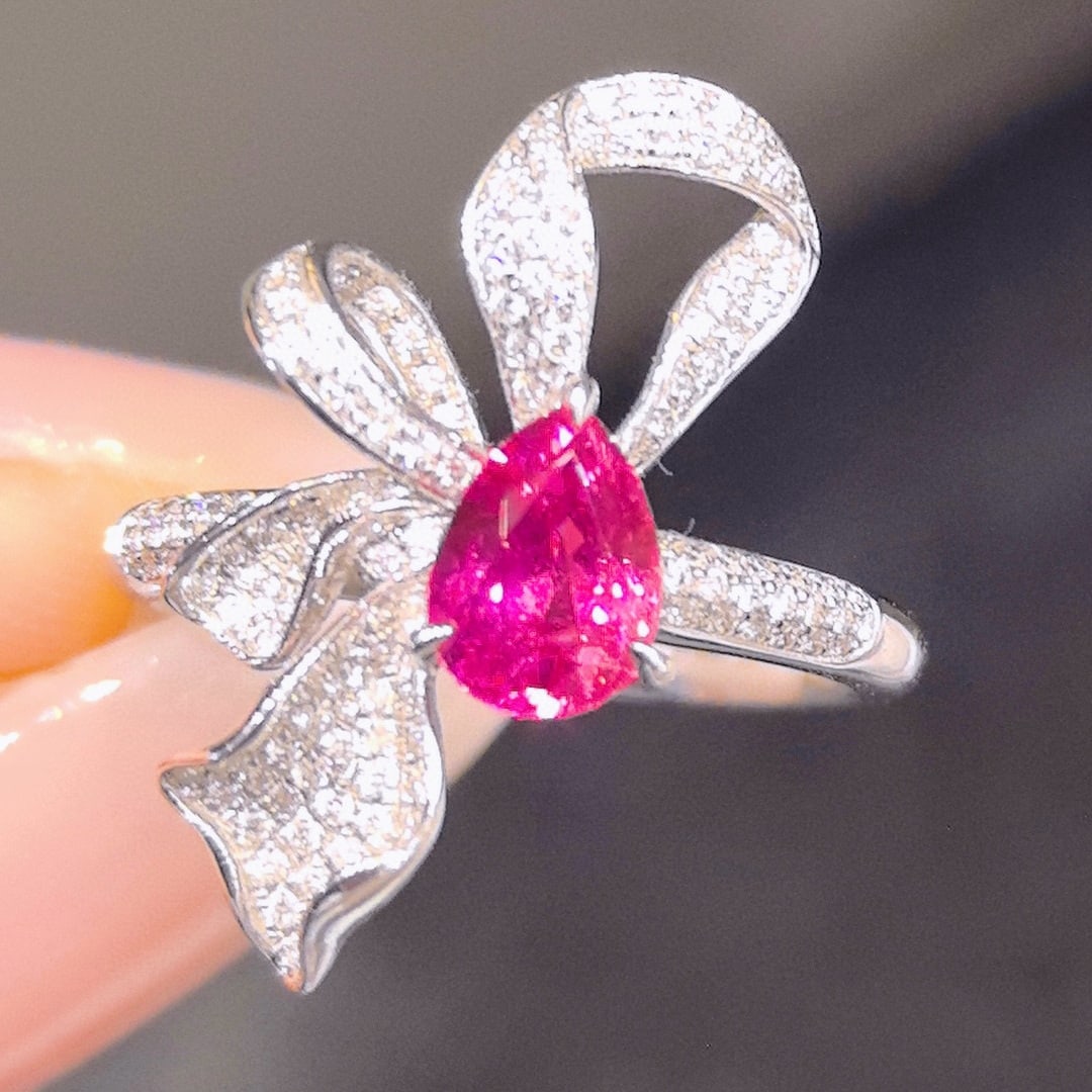 14k Gold 1.62 Ctw Natural Ruby & Diamond Ring: Ref:230936260 // gold content:14k gold // ring size:7. 25us // // main gemstone:ruby // shape:pear // carat weight:1. 21ct // color:red // treatment:natural // // adjacent gemstone 2 : diamond //