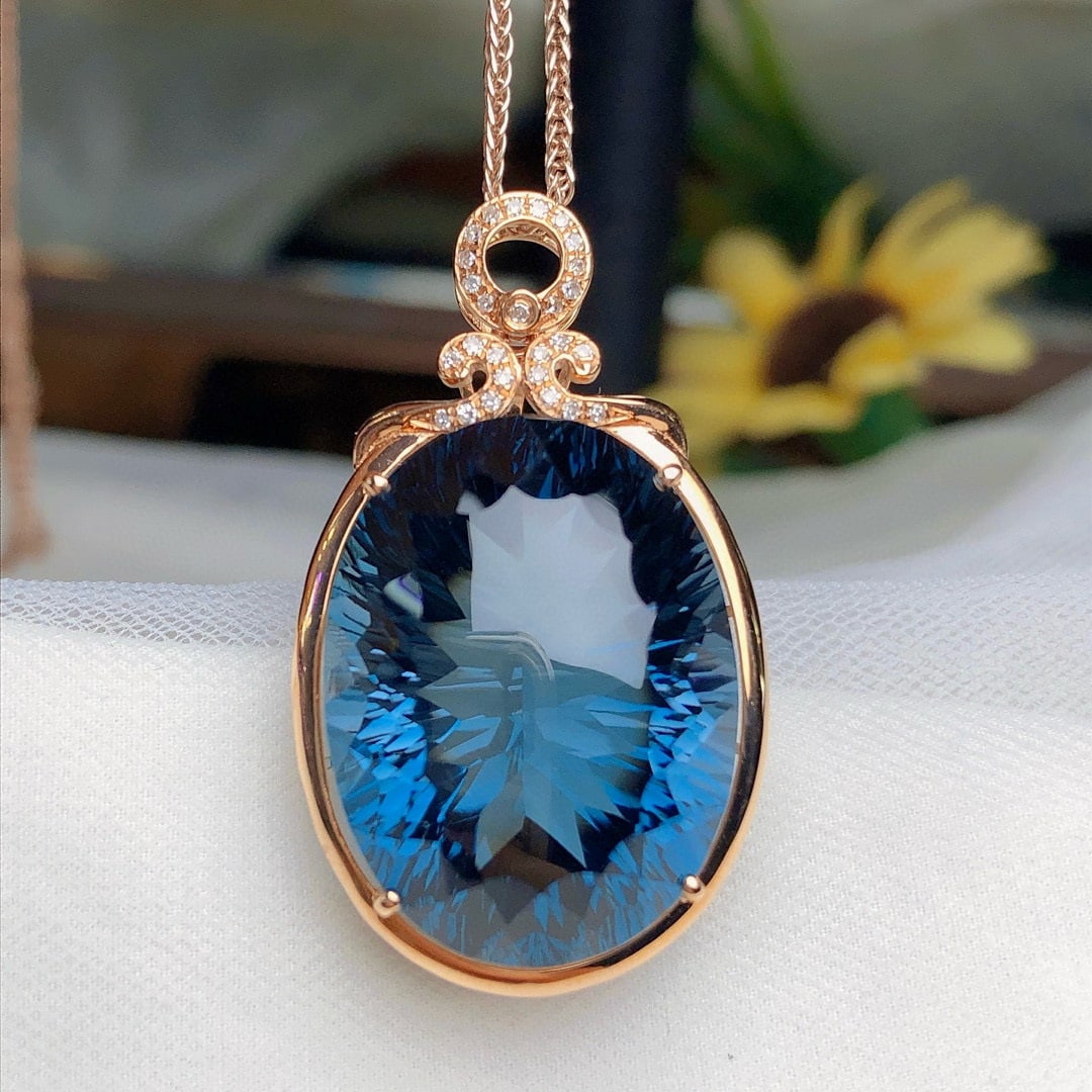 14k Gold 34.05 Ct Natural Topaz & Diamond Pendant( Without Chain ) - 4