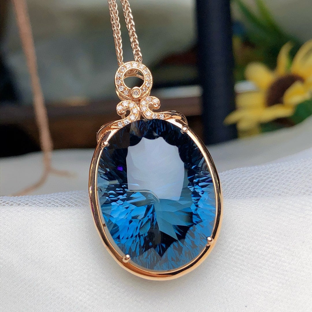 14k Gold 34.05 Ct Natural Topaz & Diamond Pendant( Without Chain ) - 6