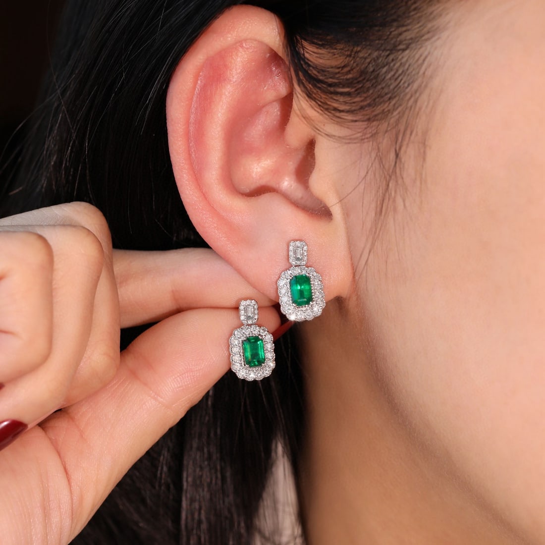 14k Gold 2.13 Ctw Vivid Green Natural Emerald & Diamond Earrings - 2