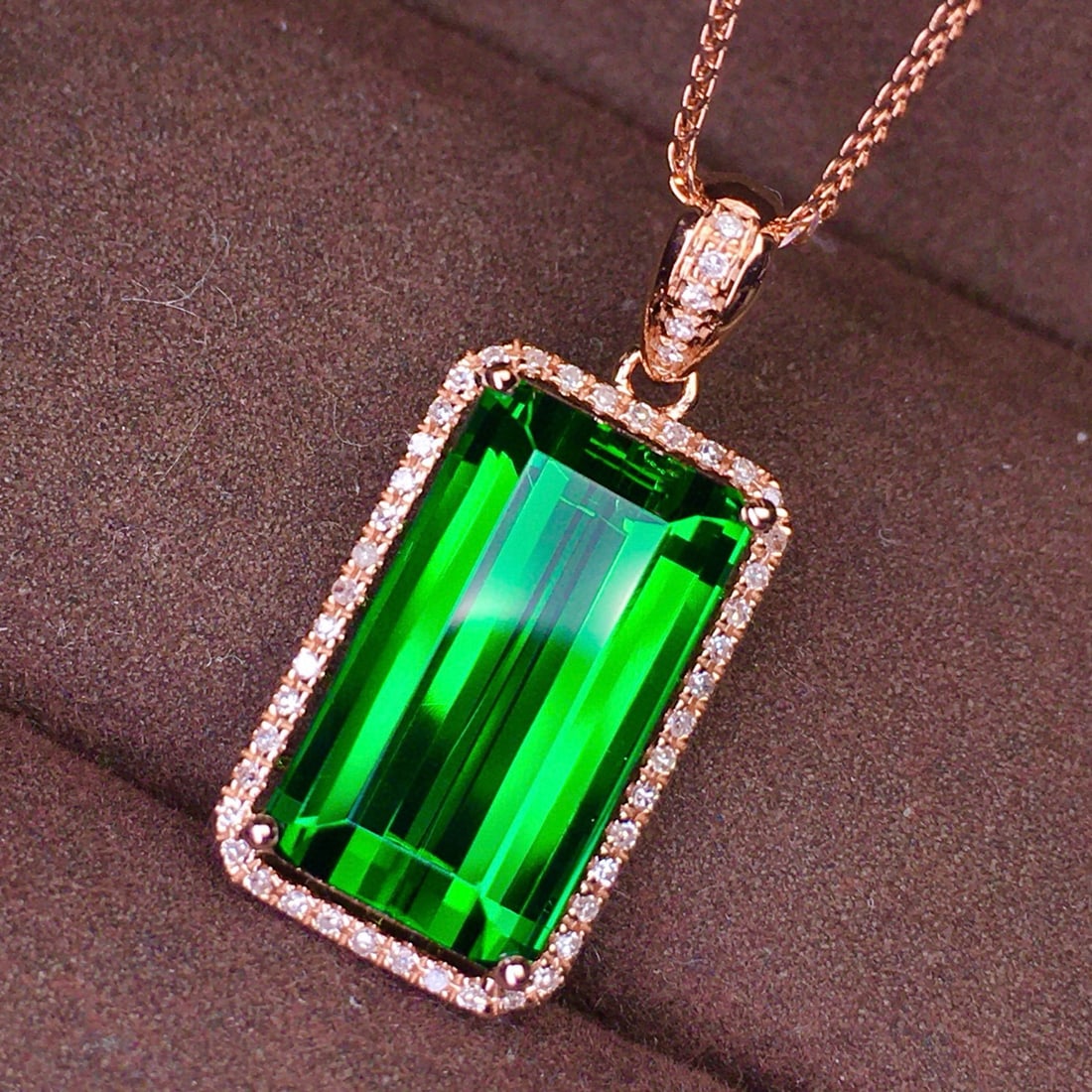 14k Gold 5.3 Ct Natural Tourmaline & Diamond Pendant( Without Chain ) - 4
