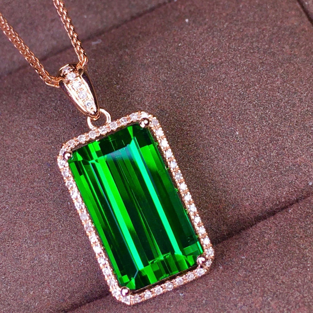 14k Gold 5.3 Ct Natural Tourmaline & Diamond Pendant( Without Chain ) - 6