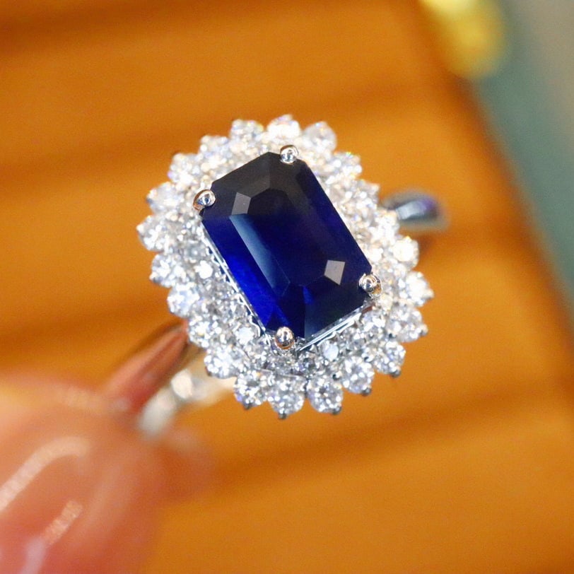 14k Gold 1.87 Ctw Natural Sapphire & Diamond Ring - 3