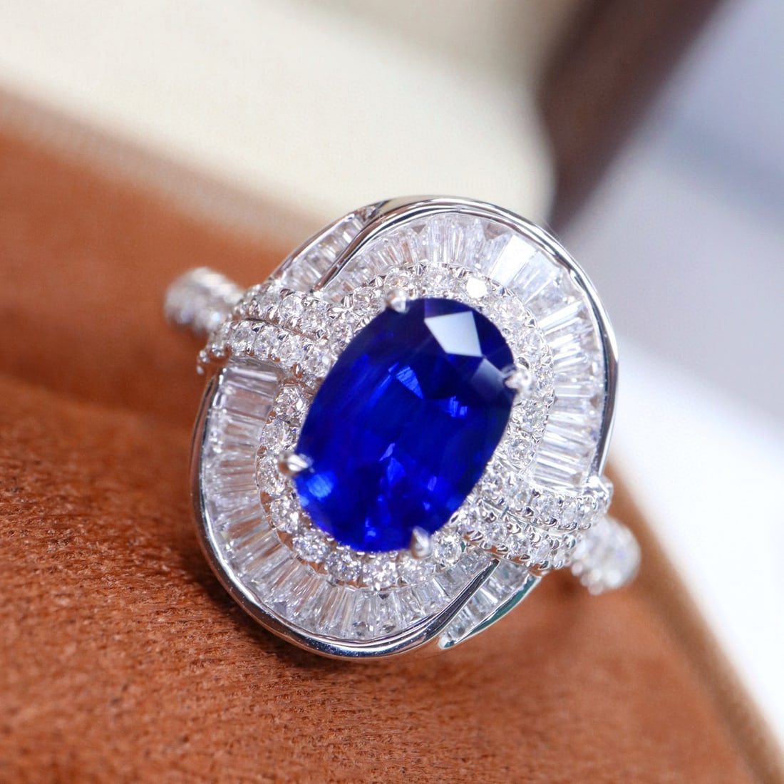 14k Gold 1.86 Ctw Natural Sapphire & Diamond Ring - 5