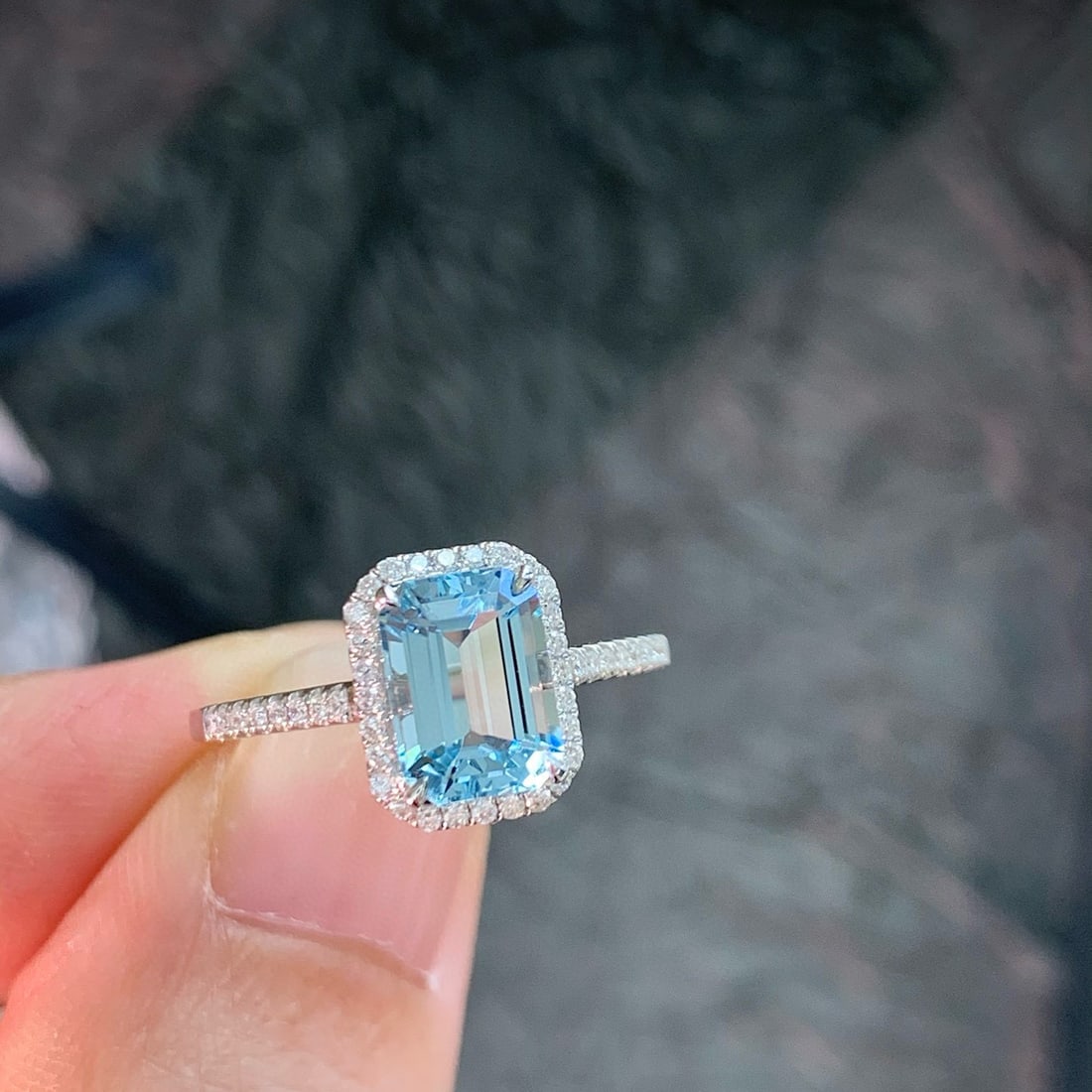 14k Gold 1.62 Ctw Natural Aquamarine & Diamond Ring - 2