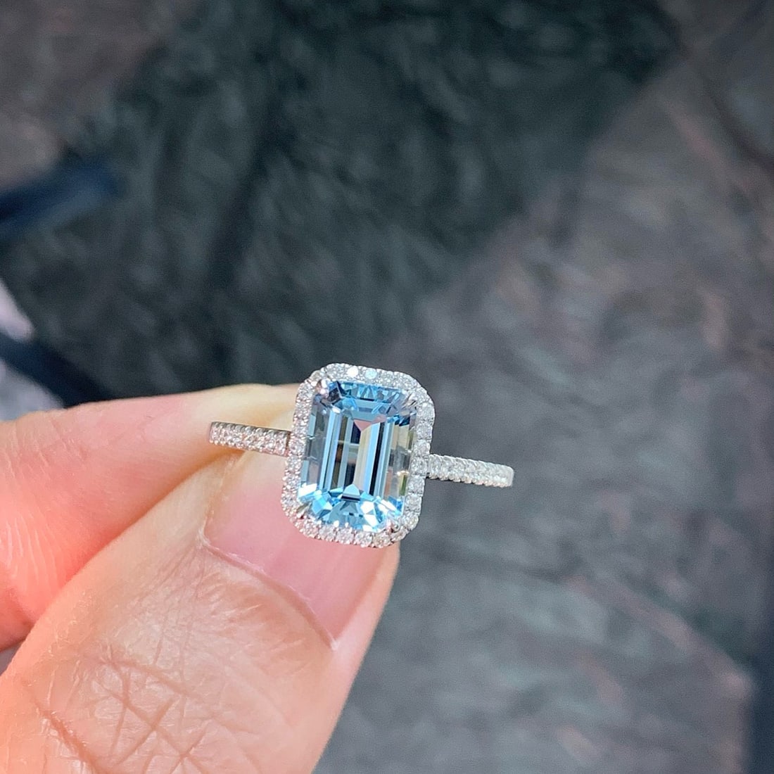 14k Gold 1.62 Ctw Natural Aquamarine & Diamond Ring - 6