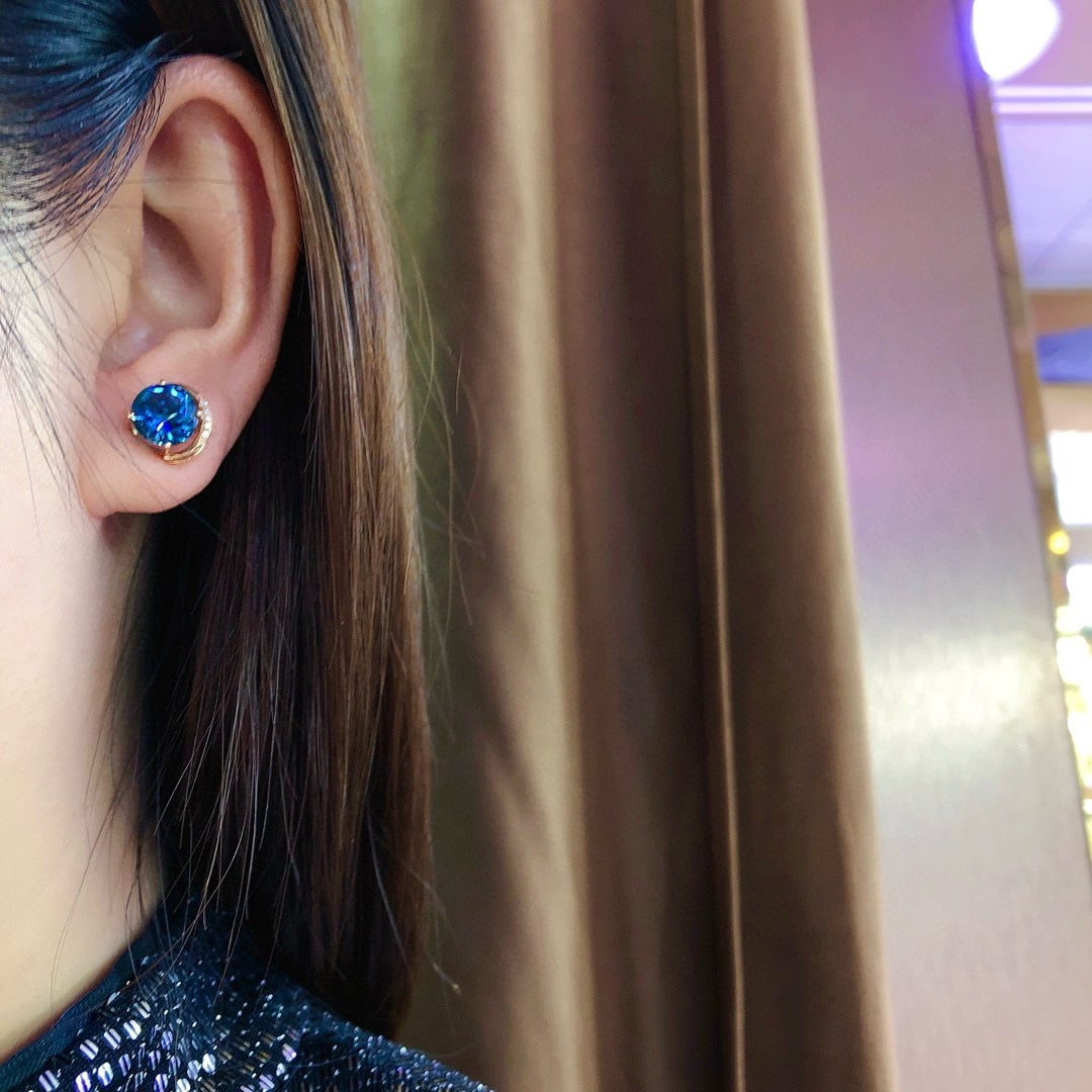 14k Gold 4.20 Ct Natural Topaz & Diamond Earrings - 5