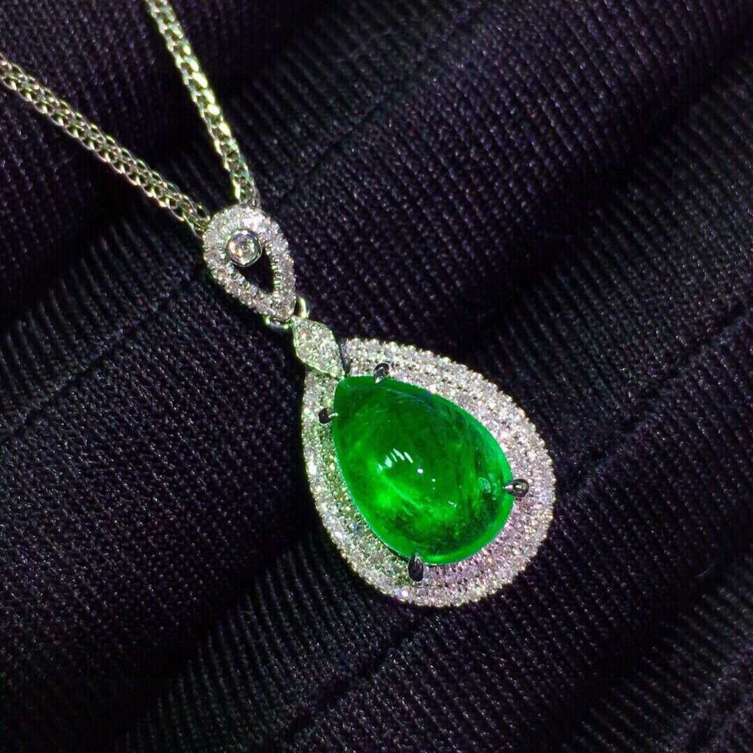 14k Gold 2.92 Ct Vivid Green Natural Emerald & Diamond Pendant( Without Chain ) - 2