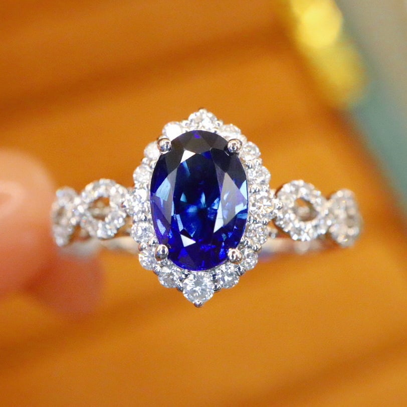 14k Gold 1.32 Ctw Natural Sapphire & Diamond Ring: Ref:230936356 // gold content:14k gold // ring size:7. 25us // // main gemstone:sapphire // shape:oval // carat weight:1. 06ct // color:royal blue // treatment:natural // // adjacent gemstone 2 :