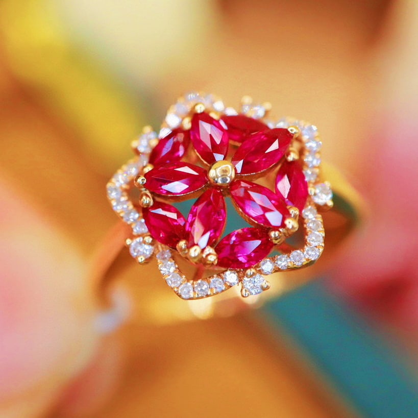 14k Gold 1.25 Ctw Natural Ruby & Diamond Ring - 4