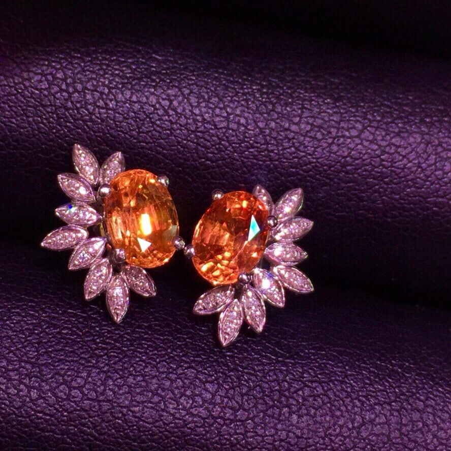 14k Gold 3.6 Ct Natural Spessartine & Diamond Earrings - 4