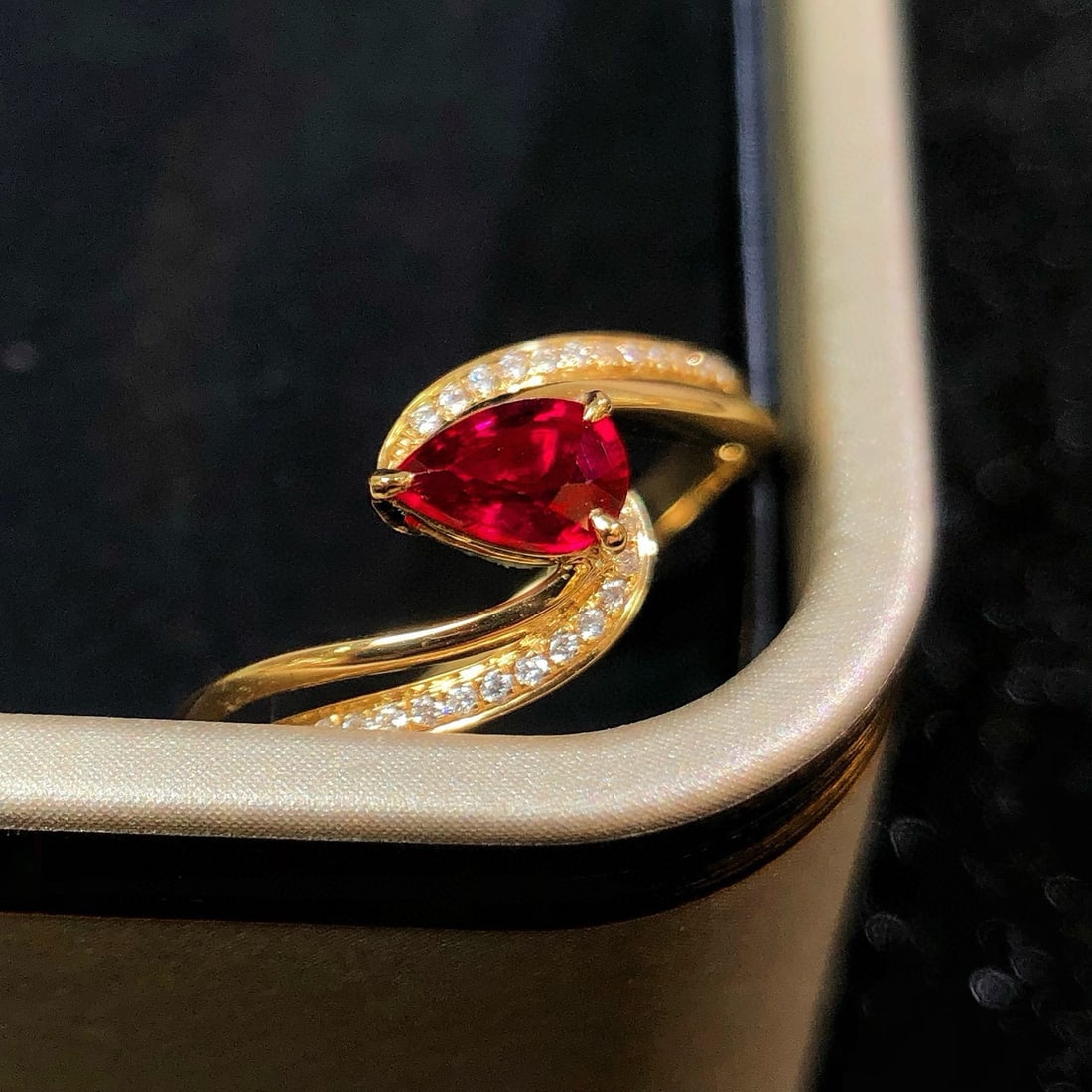 14k Gold 0.48 Ctw Natural Ruby & Diamond Ring - 7