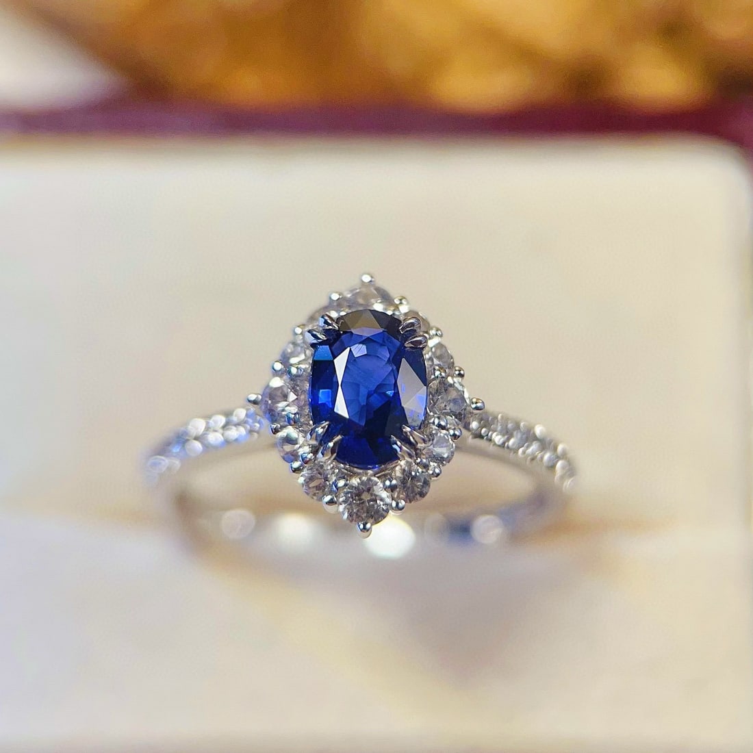 14k Gold 2.76 Ctw Natural Sapphire & Sapphire Ring: Ref:230936423 // gold content:14k gold // ring size:7. 25us // // main gemstone:sapphire // shape:oval // carat weight:0. 85ct // color:blue // treatment:natural // // adjacent gemstone 2 :