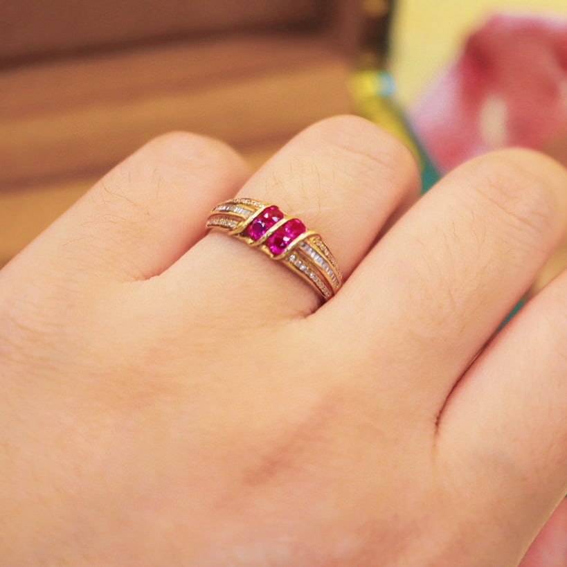 14k Gold 0.82 Ctw Natural Ruby & Diamond Ring - 6