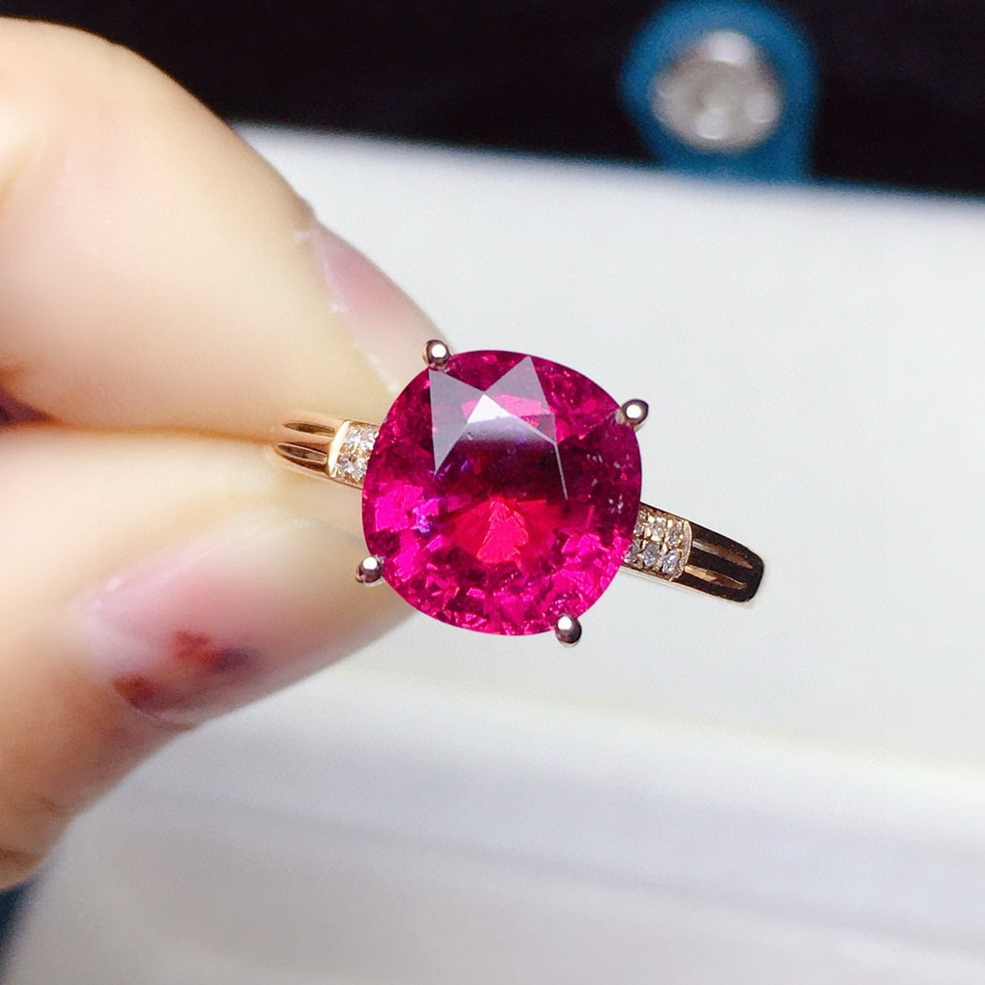 14k Gold 3.1 Ct Natural Tourmaline & Diamond Ring - 3