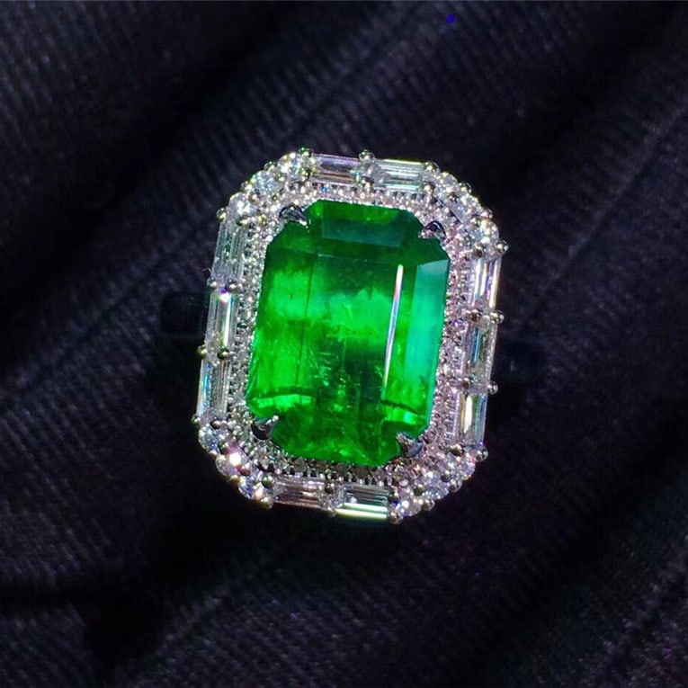 14k Gold 3.73 Ct Vivid Green Natural Emerald & Diamond Ring/pendant( Without Chain ) - 5