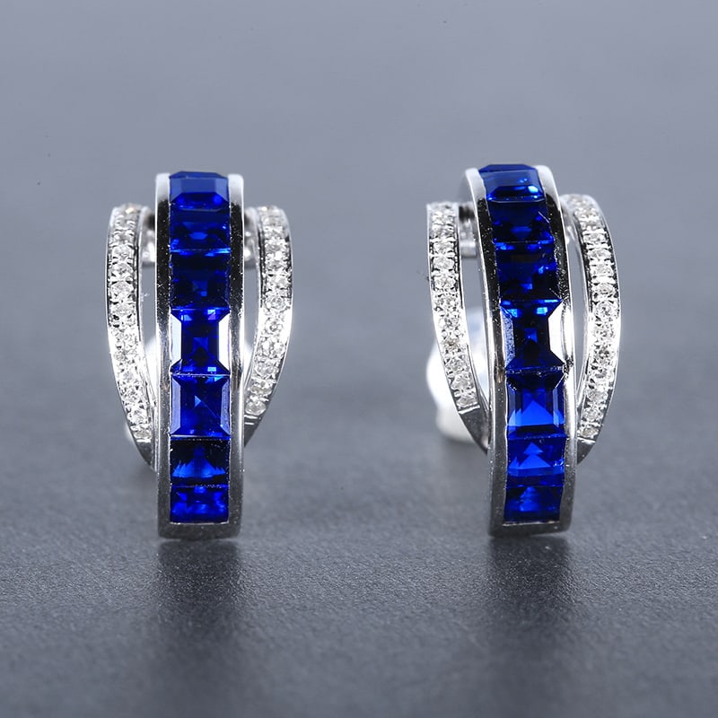 14k Gold 2.85 Ctw Natural Sapphire & Diamond Earrings: Ref:230939022 // gold content:14k gold // main gemstone:sapphire // shape:square // carat weight:2. 62ct // color:royal blue // treatment:natural // // adjacent gemstone 2 : diamond // number of