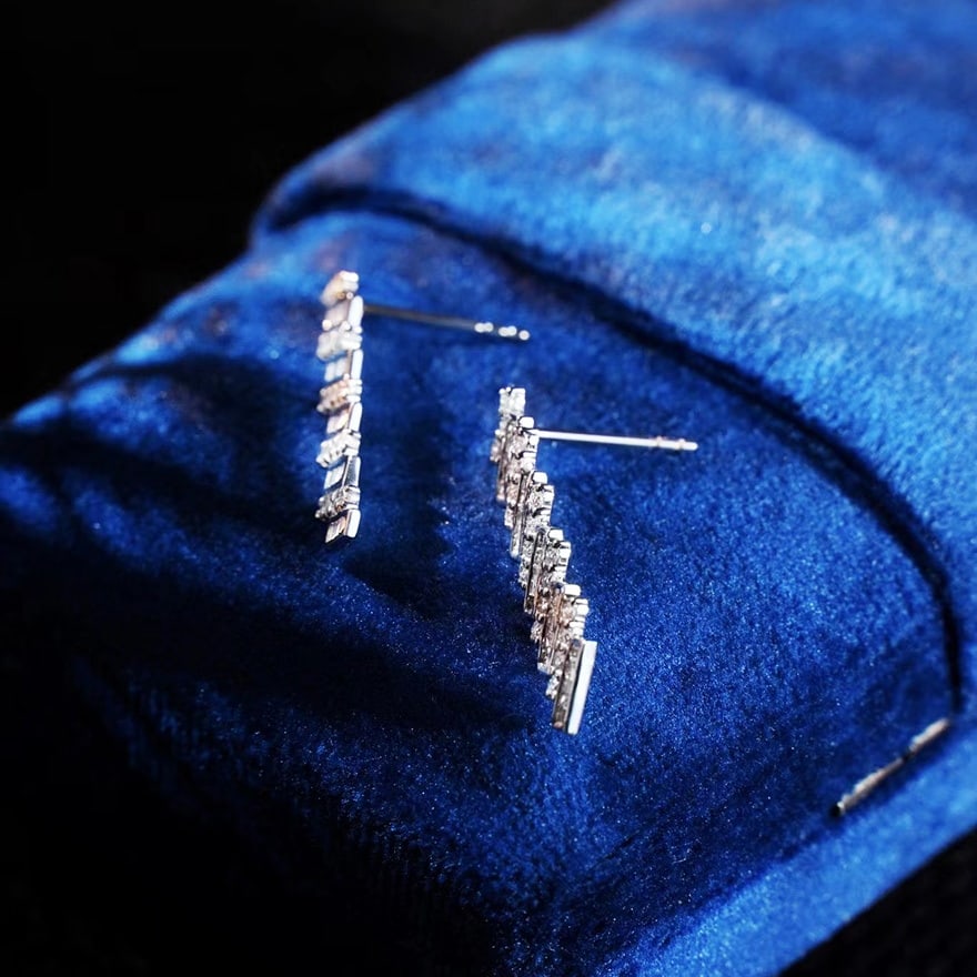 14k Gold 0.68 Ct Natural H Diamond Earrings - 9