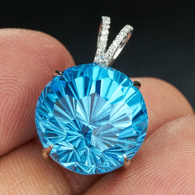 14k Gold 14.95 Ct Natural Topaz & Diamond Pendant( Without Chain ) - 2