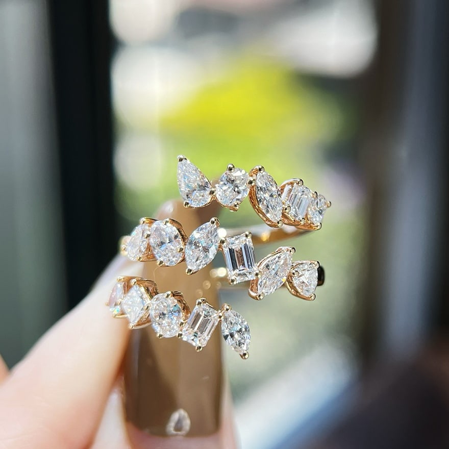 14k Gold 2 Ct Natural H Diamond Ring: Ref:230939034 // gold content:14k gold // ring size:7. 25us // // main gemstone:diamond // shape:multiply // carat weight:2ct // clarity grade:vs-si // color:h // treatment:natural // Condition: