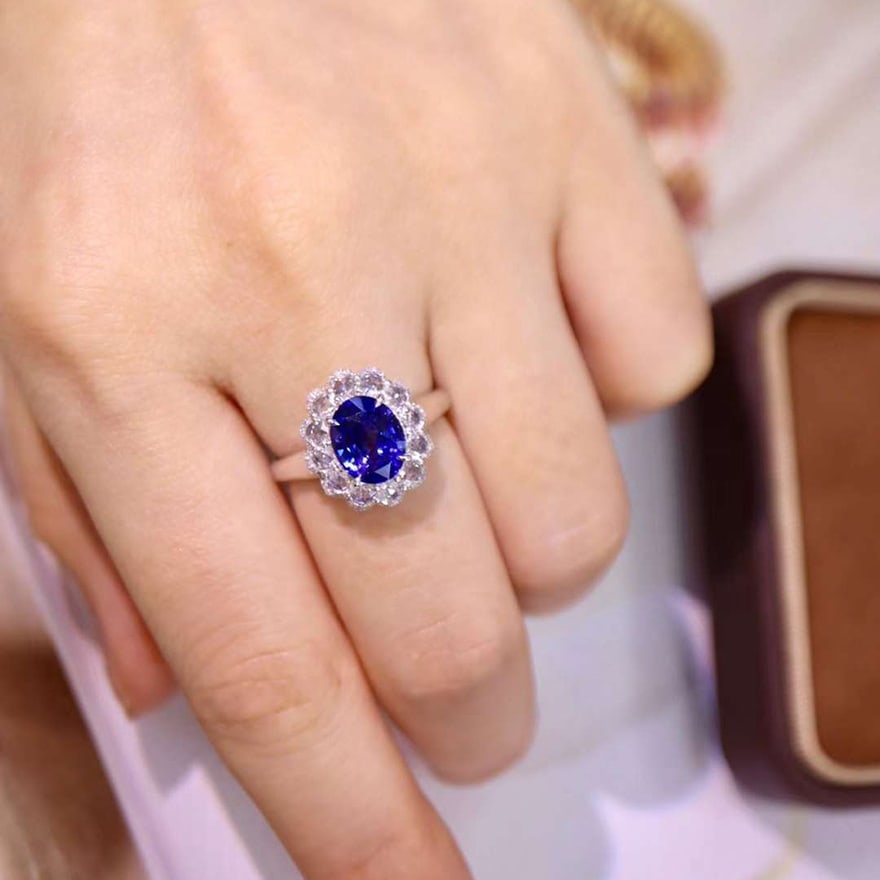 14k Gold 3.10 Ctw Natural Sapphire & Diamond Ring - 5