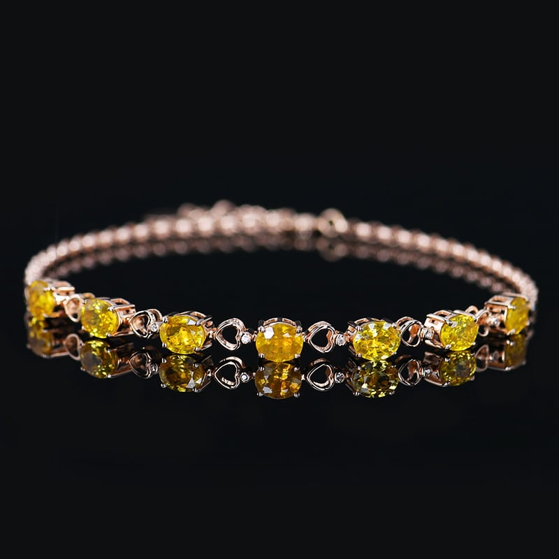 14k Gold 3.08 Ctw Natural Sapphire & Diamond Bracelet: Ref:230939046 // gold content:14k gold // main gemstone:sapphire // shape:oval // carat weight:3. 06ct // color:yellow // treatment:natural // // adjacent gemstone 2 : diamond // number of stones:8